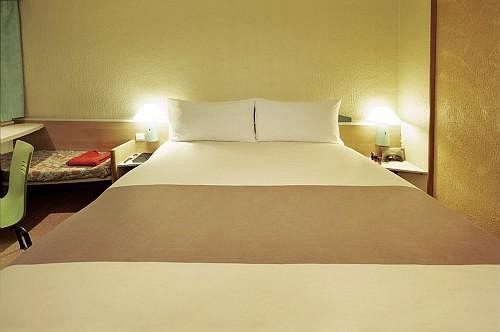 Ibis Dunkerque 3*