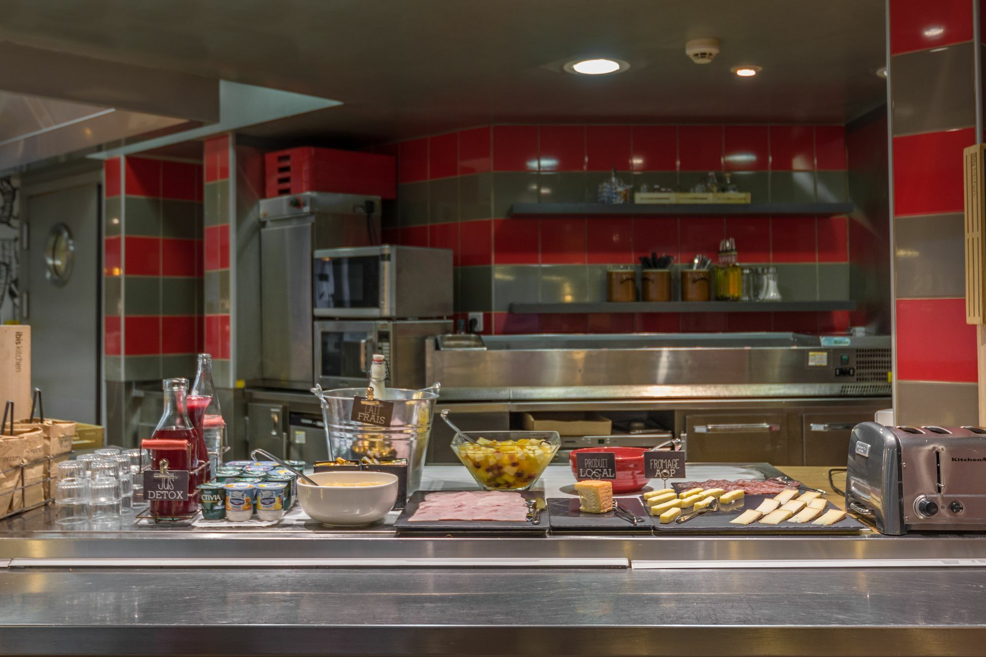 Ibis Dunkerque 3*