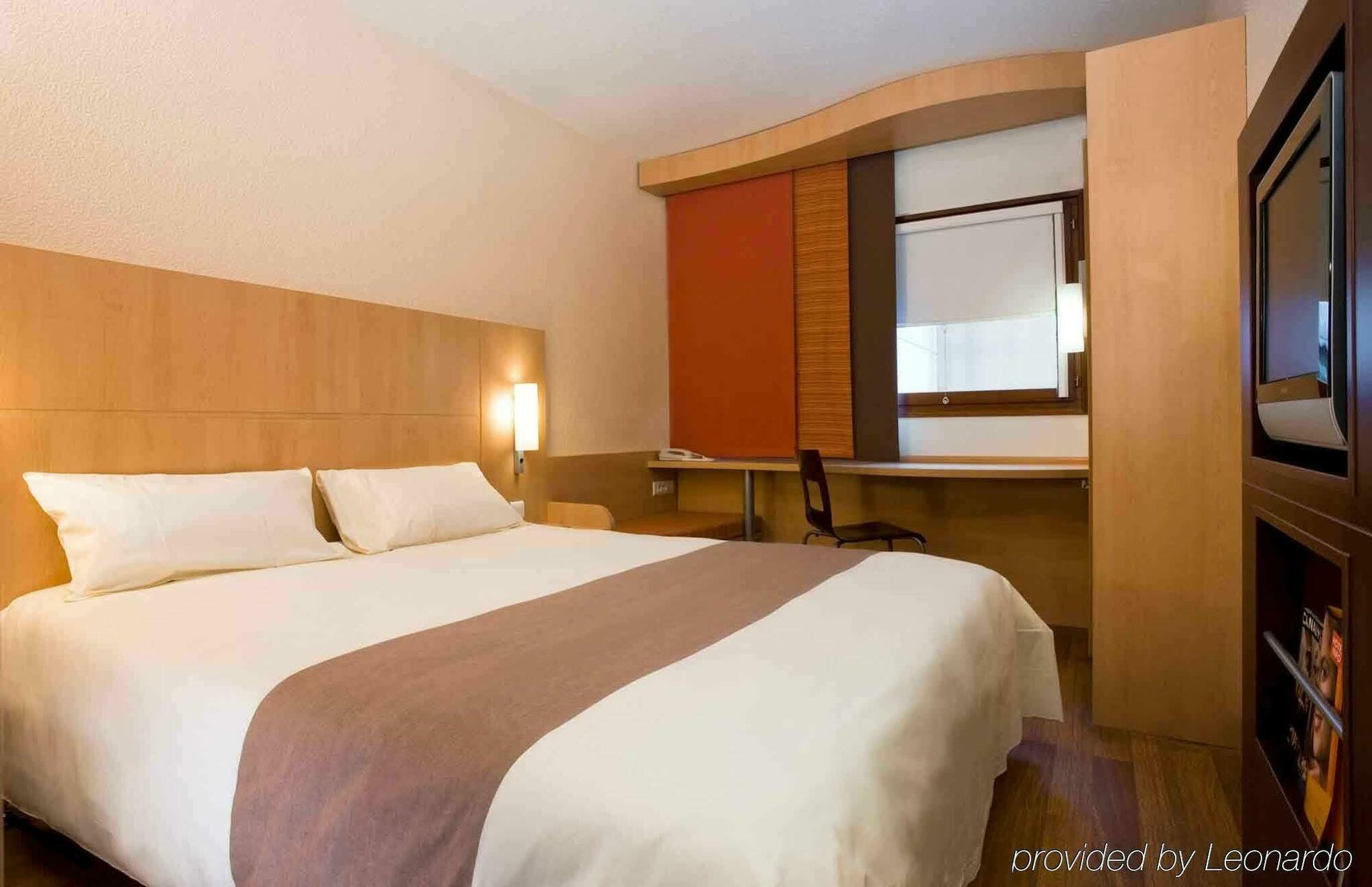 Ibis Dunkerque Hotel 3*